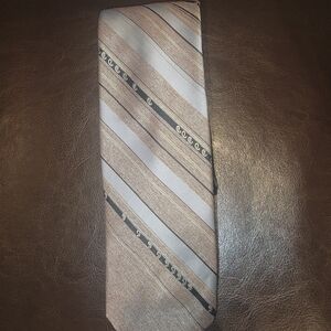 Classic Striped Tie in Tan and Gray